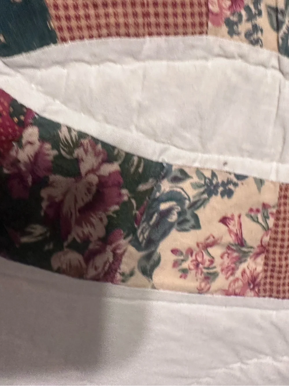 Vintage double wedding ring king size quilt